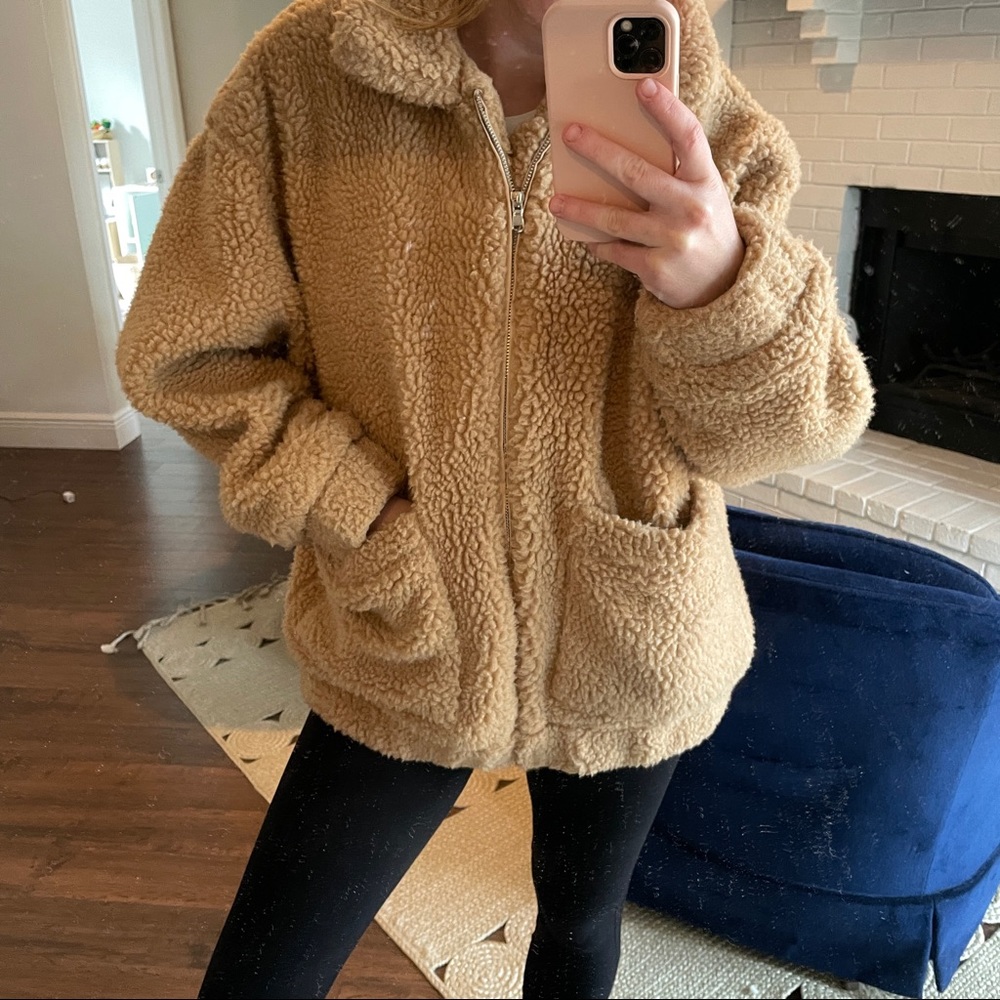 I.AM.GIA. Pixie Coat Sherpa Zip Jacket in Camel/Caramel